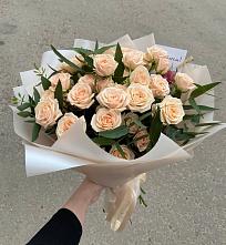 Букет Кремовые розы Латте в Хохле