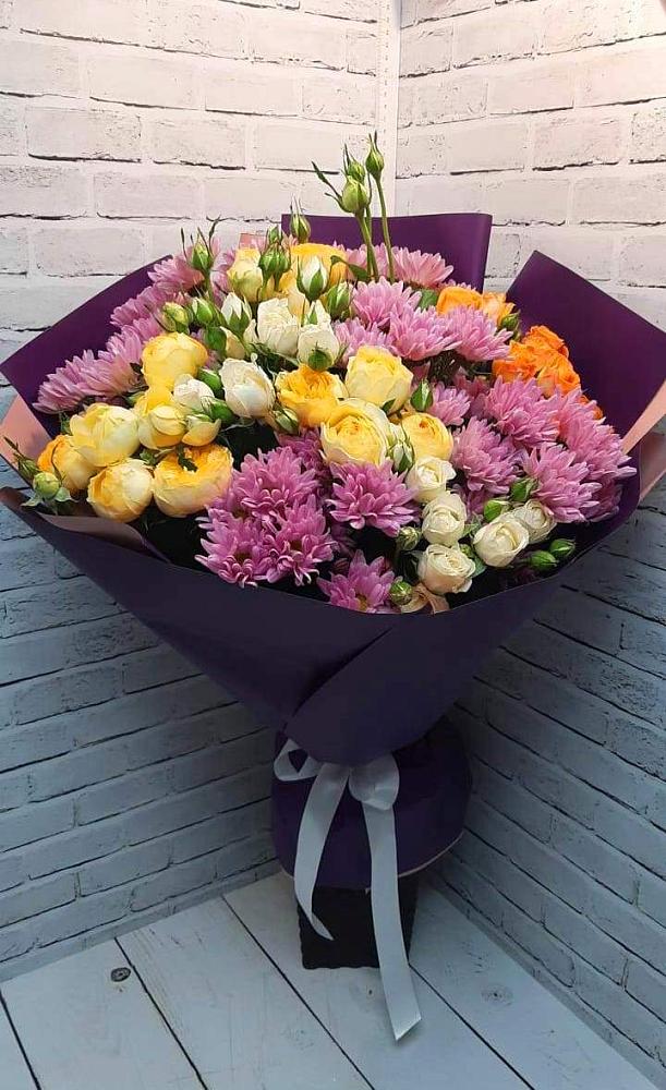 Букет цветов из: Хризантемы и Розы в Хохле