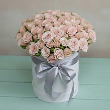 Цветочная композиция из Розы в шляпной коробке в Хохле