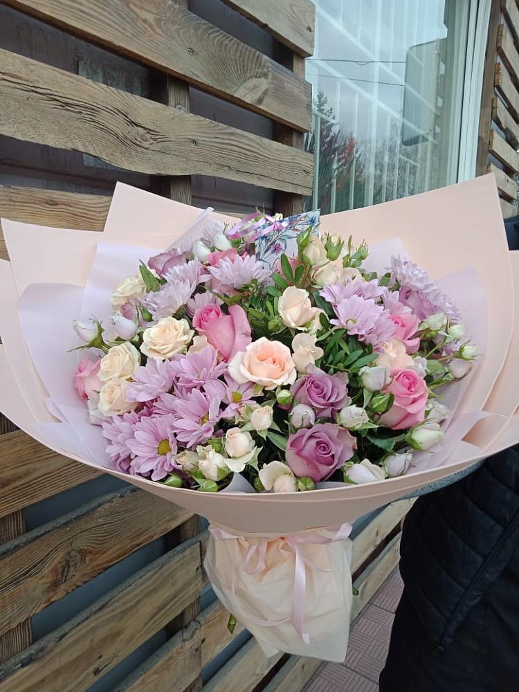 Букет цветов из: Розы и Хризантемы в Хохле