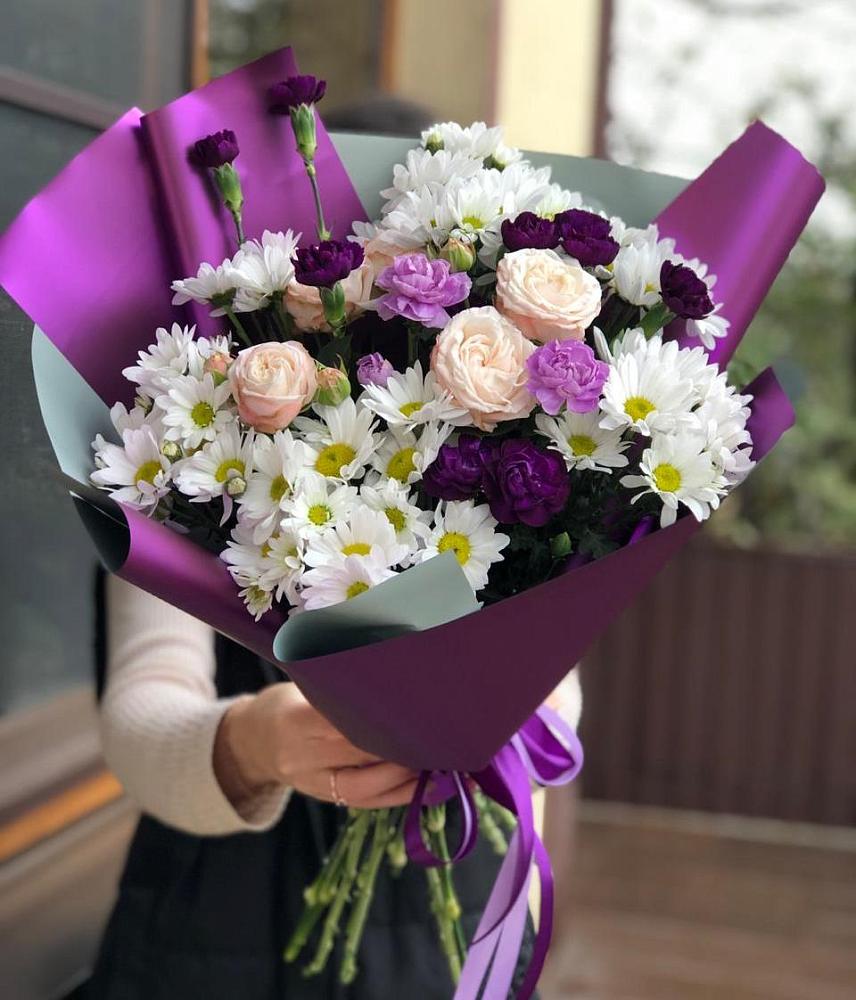 Букет цветов из: Хризантемы, Гвоздики и Розы в Хохле