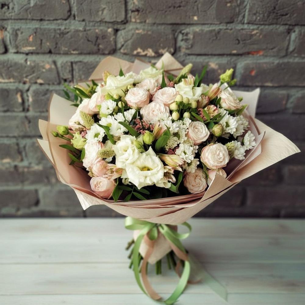 Букет цветов из: Альстромерии, Розы и Хризантемы в Хохле