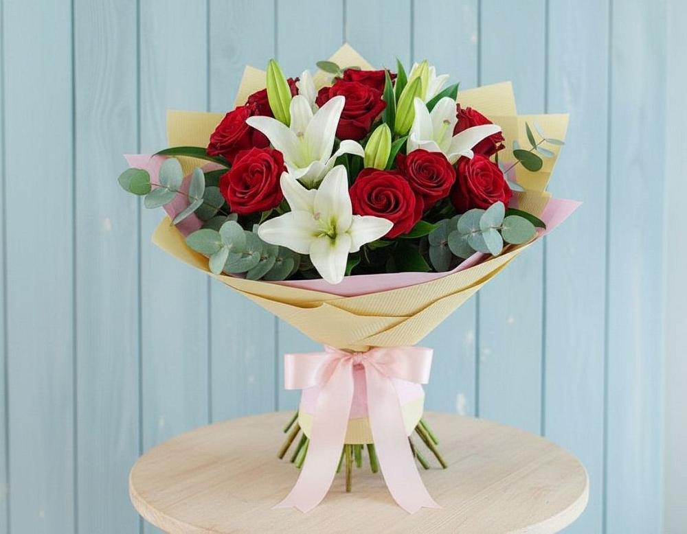 Букет цветов из: Лилии и Розы в Хохле